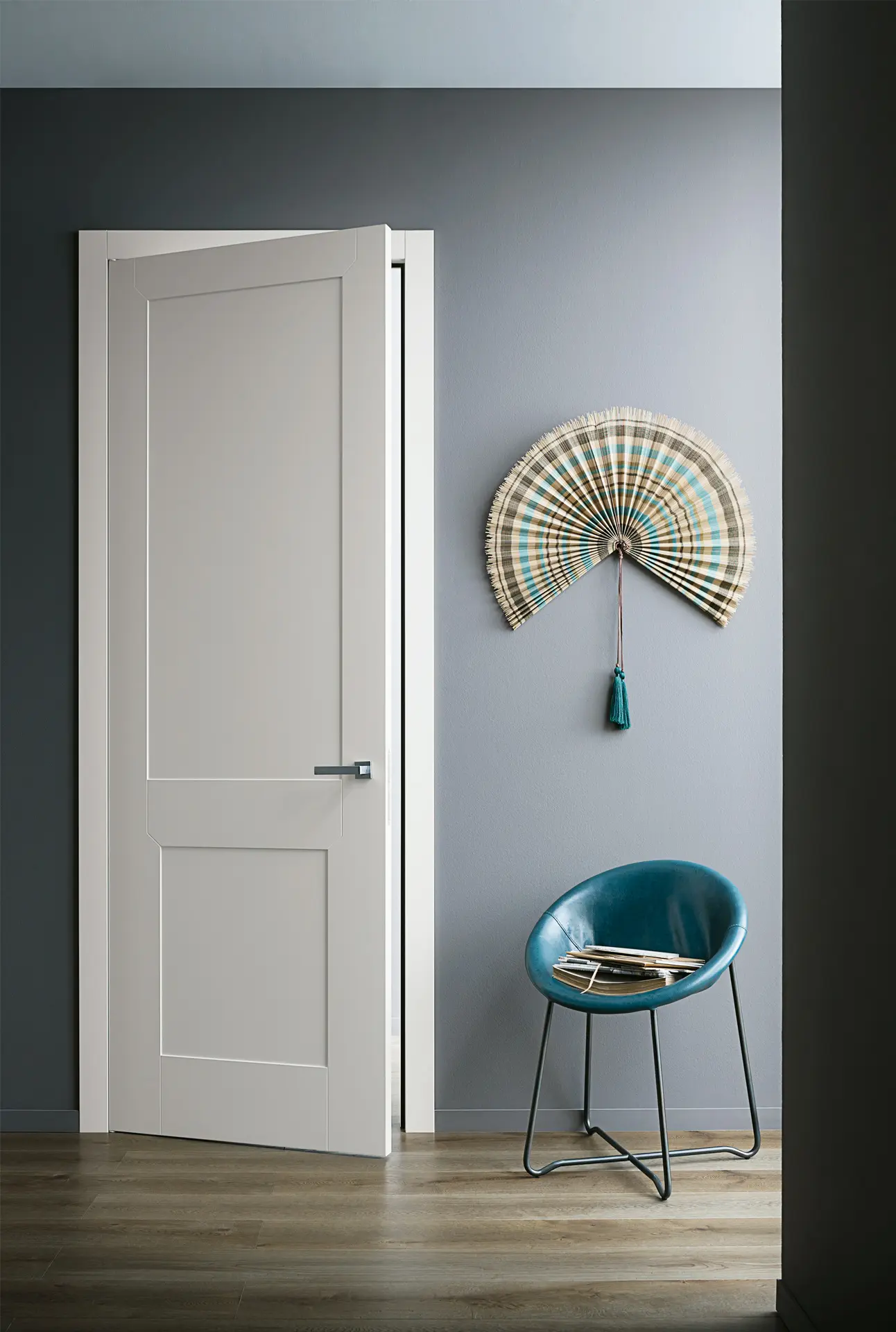 Միջսենյակային դուռ